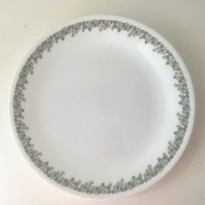 Vintage Corelle Spring Blossom Dinner Plates Set of 8